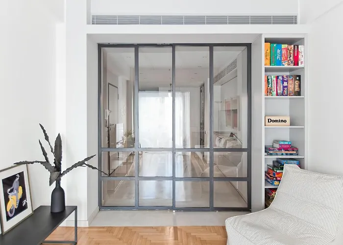 Bag- Boutique Apartment Grey - Hilton Area