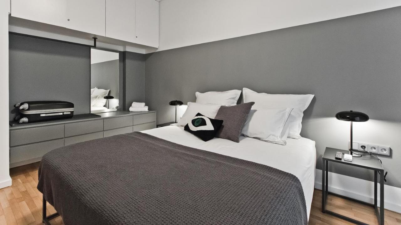 Apartment Bag- Boutique Grey - Hilton Area Athen